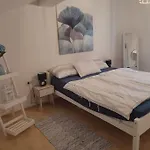 شقة Center Seafront 3 Bedroom 2 Bath ميدولين
