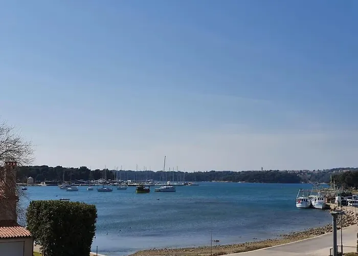 Appartement Center Seafront 3 Bedroom 2 Bath Medulin