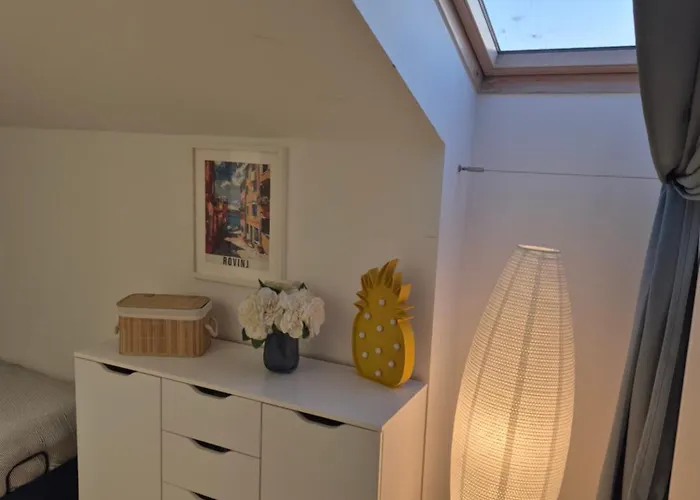 Center Seafront 3 Bedroom 2 Bath
